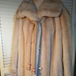 Vintage Grandella II lined cream faux fur jacket long sleeves size 18 Made USA